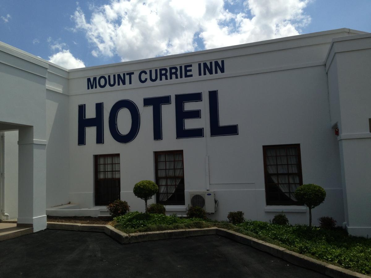 Mount Currie Inn Кокстад Экстерьер фото